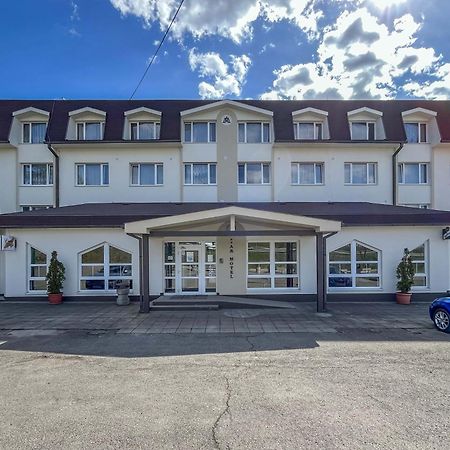 Am Motel Римавска Собота Екстериор снимка